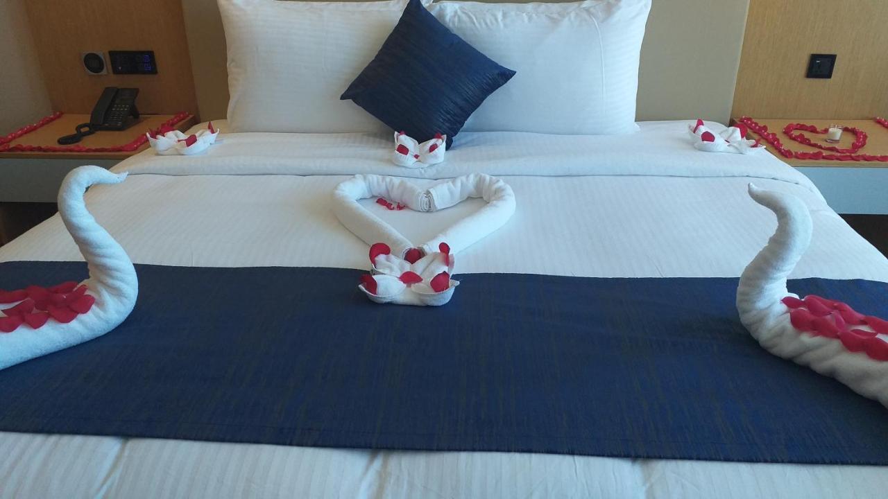 Al Hayat Hotel Sharjah Ngoại thất bức ảnh